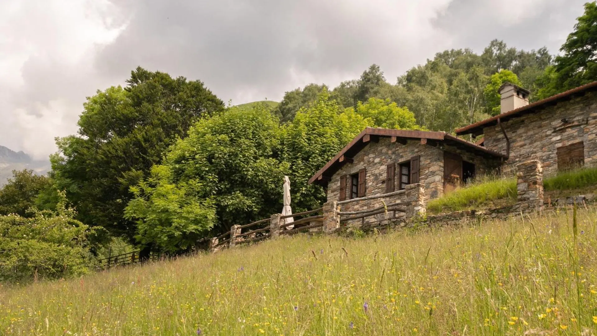 Chalet Bodone By Halldis Livo  Διαμέρισμα